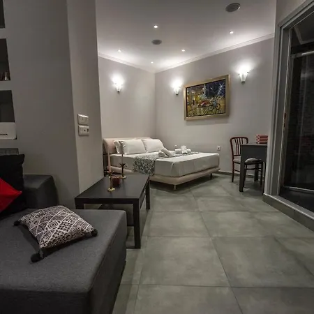 Rafaelas House In Corfu Town Apartment *